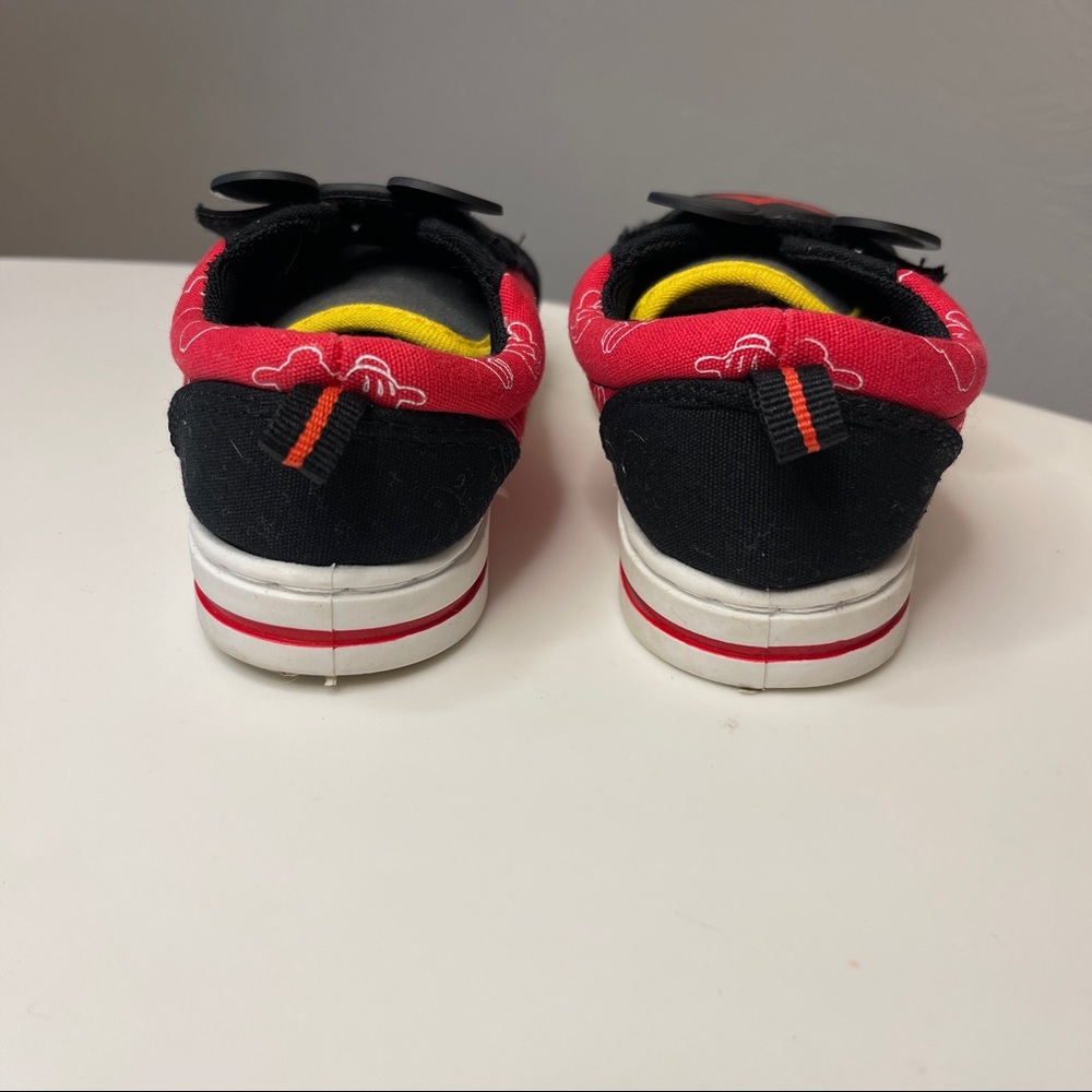 Mickey Mouse Ears - Disney - Cap Toe Sneaker Shoes Sz 5 - Slip On - Velcro - Picture 2 of 9